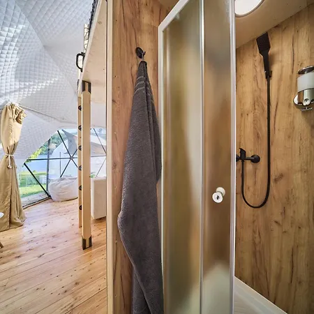 Glamping Роскошный шатер Слапы