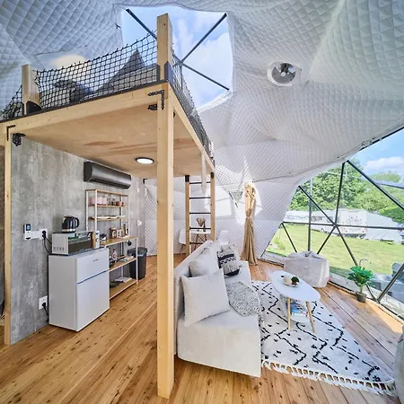 Роскошный шатер Glamping