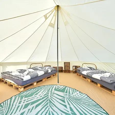 Glamping Роскошный шатер Слапы