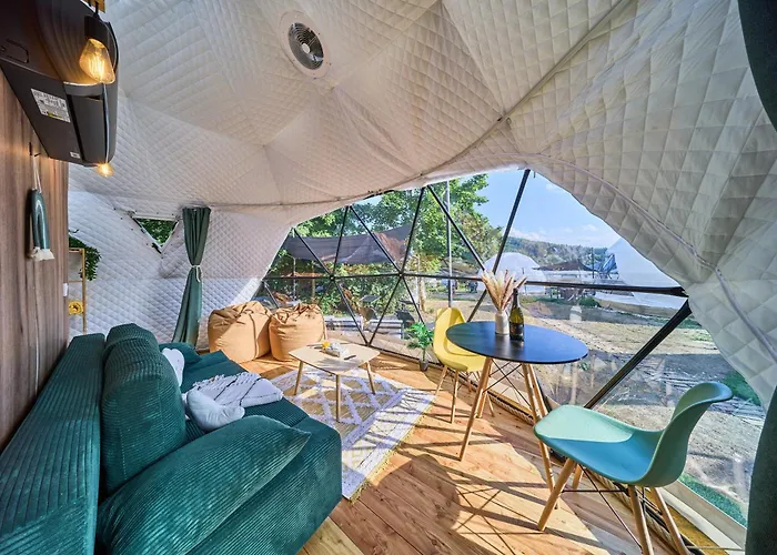 Роскошный шатер Glamping