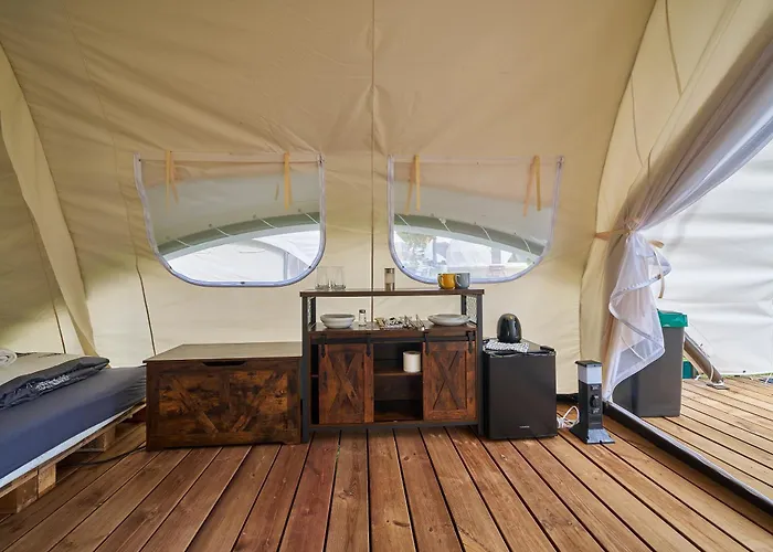 Glamping Слапы