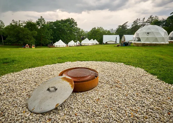 Glamping Slapy (Prague-West)